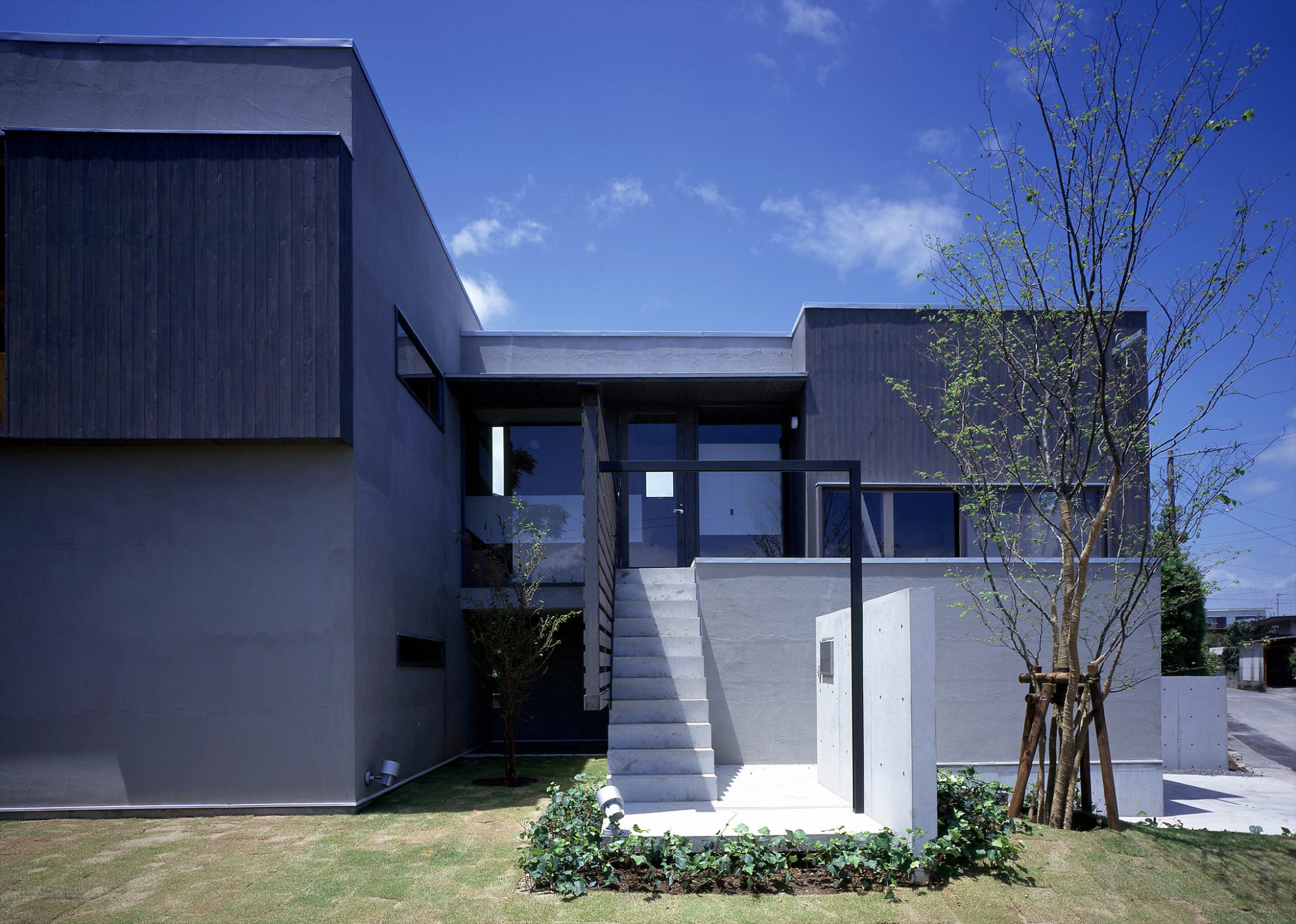 House with a Sakurajima View